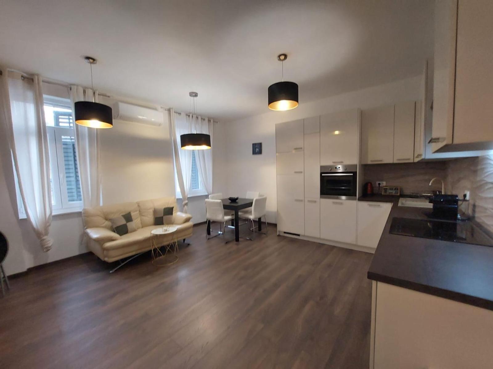 Apartman Lana Ριέκα Εξωτερικό φωτογραφία